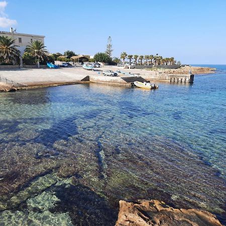 Casa Vacanza Tra Cielo E Mare Custonaci Exteriör bild