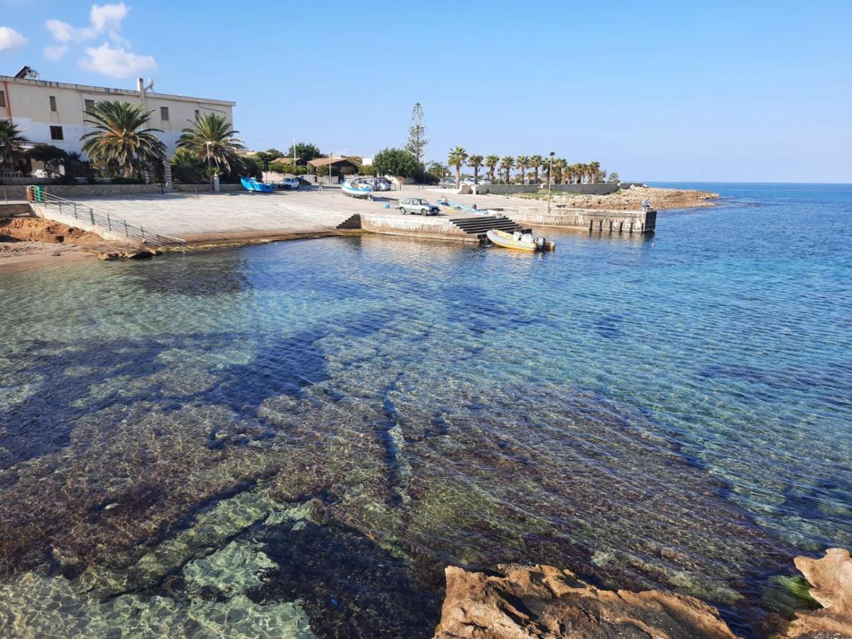 Casa Vacanza Tra Cielo E Mare Custonaci Exteriör bild