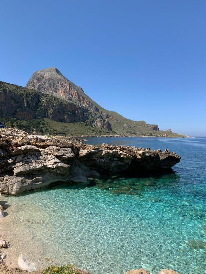 Casa Vacanza Tra Cielo E Mare Custonaci Exteriör bild