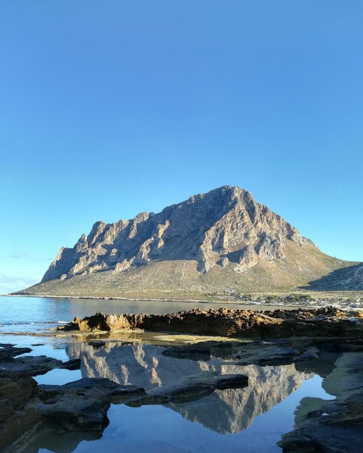 Casa Vacanza Tra Cielo E Mare Custonaci Exteriör bild
